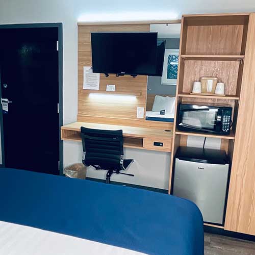 Microtel Hotel Bedroom